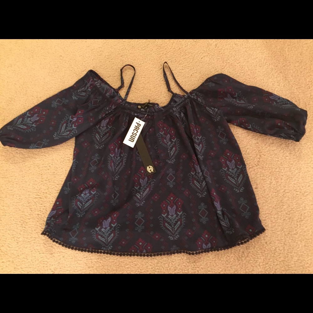 Pac sun crop  top new with tags small